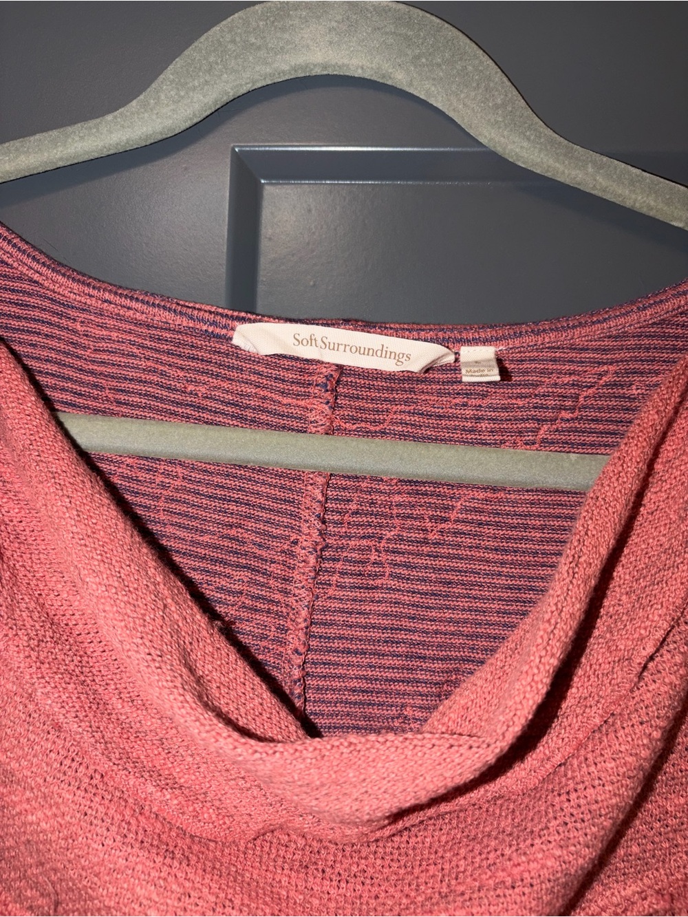 Soft Surroundings embroidered floral salmon pink coral tunic top size L - Picture 4 of 5